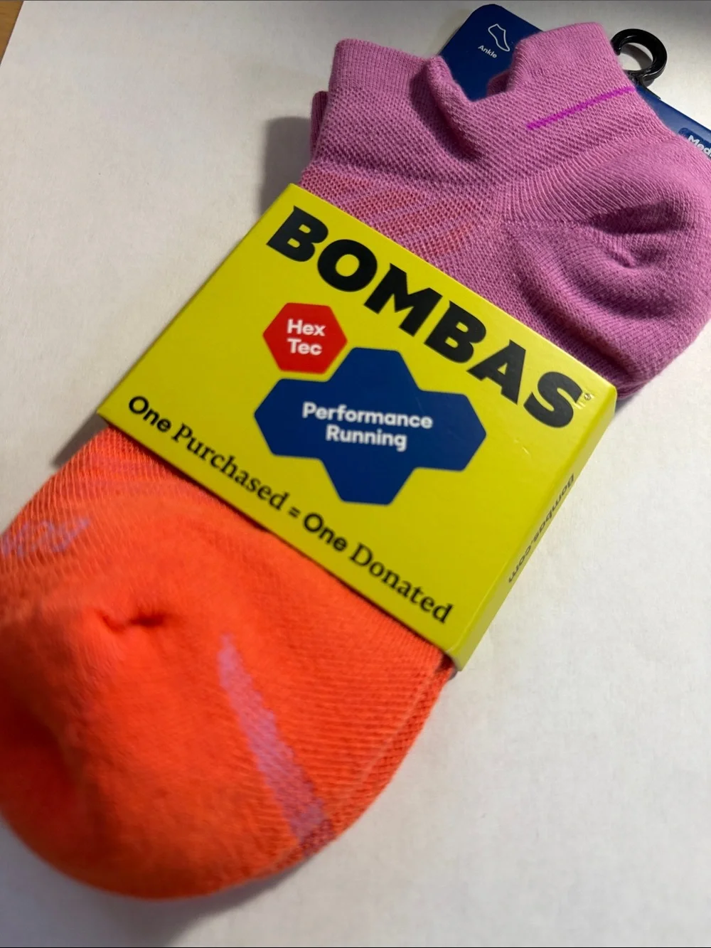Bombas women’s  No-Show Performance Socks in Pink and Orange M